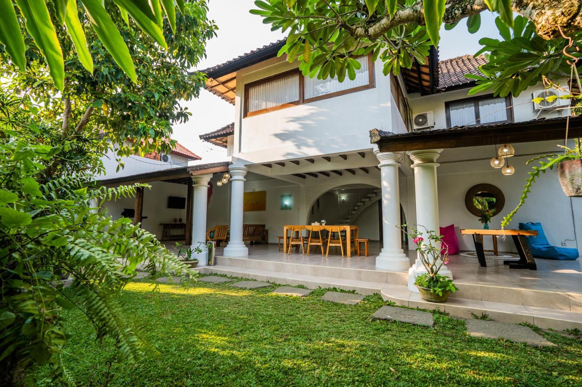 Dream Near Seminyak Villa Legian (Bali)